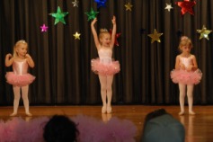 2012-05-12-Sydney's Recital-05.jpg
